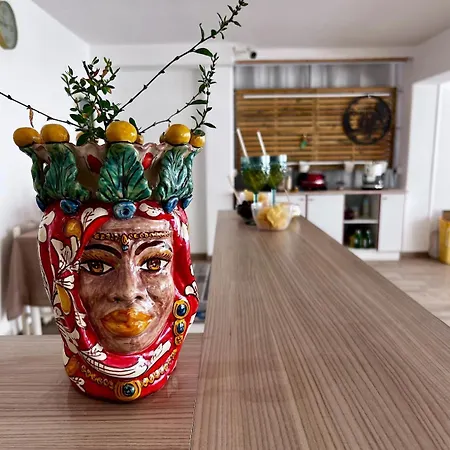 Domus In Villa, Swimming Pool And Private Parking