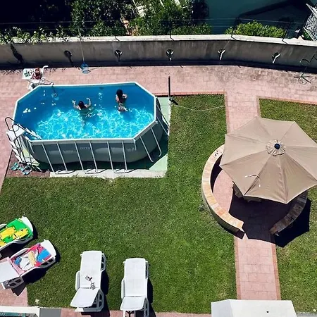 Domus In Villa, Swimming Pool And Private Parking 빌라 *