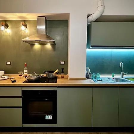 Domus In Villa, Swimming Pool And Private Parking